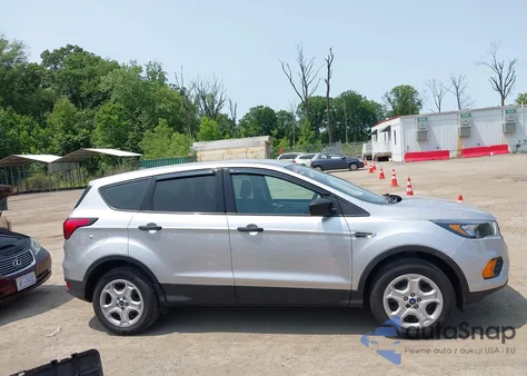 2019 Ford Escape S from USA, damaged, VIN 1FMCU0F7XKUA44780